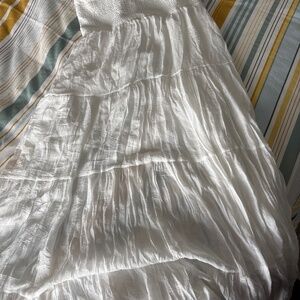 White maxi dress